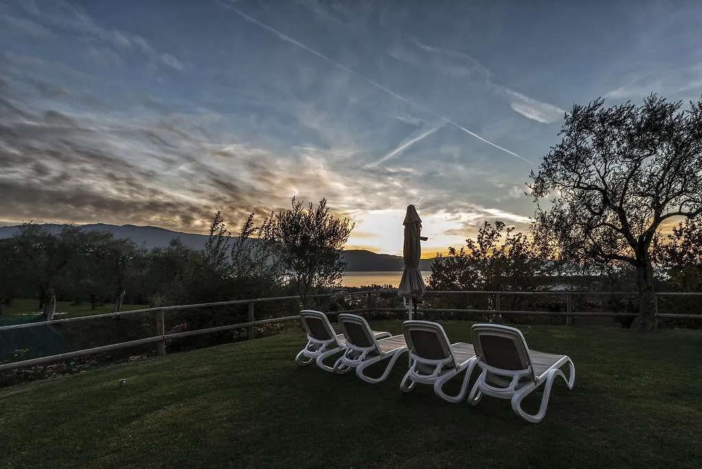 La Chioma Di Berenice Garda Residence Toscolano Maderno Italië
