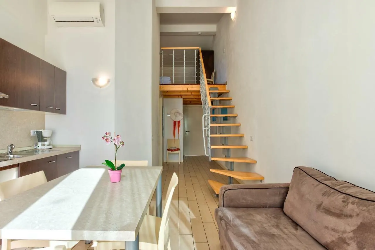 La Chioma Di Berenice Garda Residence Toscolano Maderno