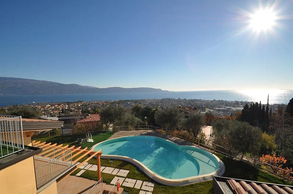 La Chioma Di Berenice Garda Residence Toscolano Maderno Italy