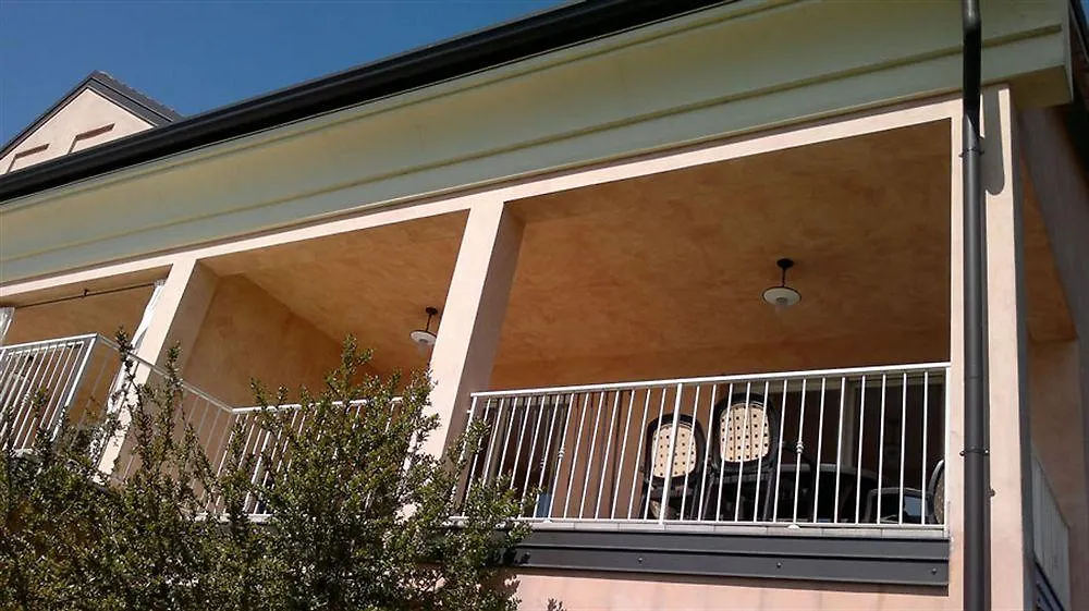 La Chioma Di Berenice Garda Residence Toscolano Maderno Italy