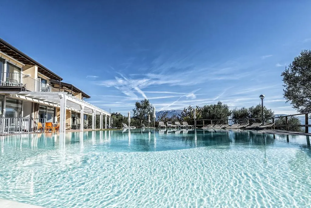 La Chioma Di Berenice Garda Residence Toscolano Maderno 3*,  Italy