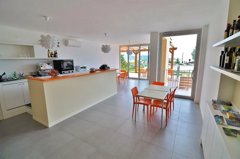 La Chioma Di Berenice Garda Residence Toscolano Maderno 3*,