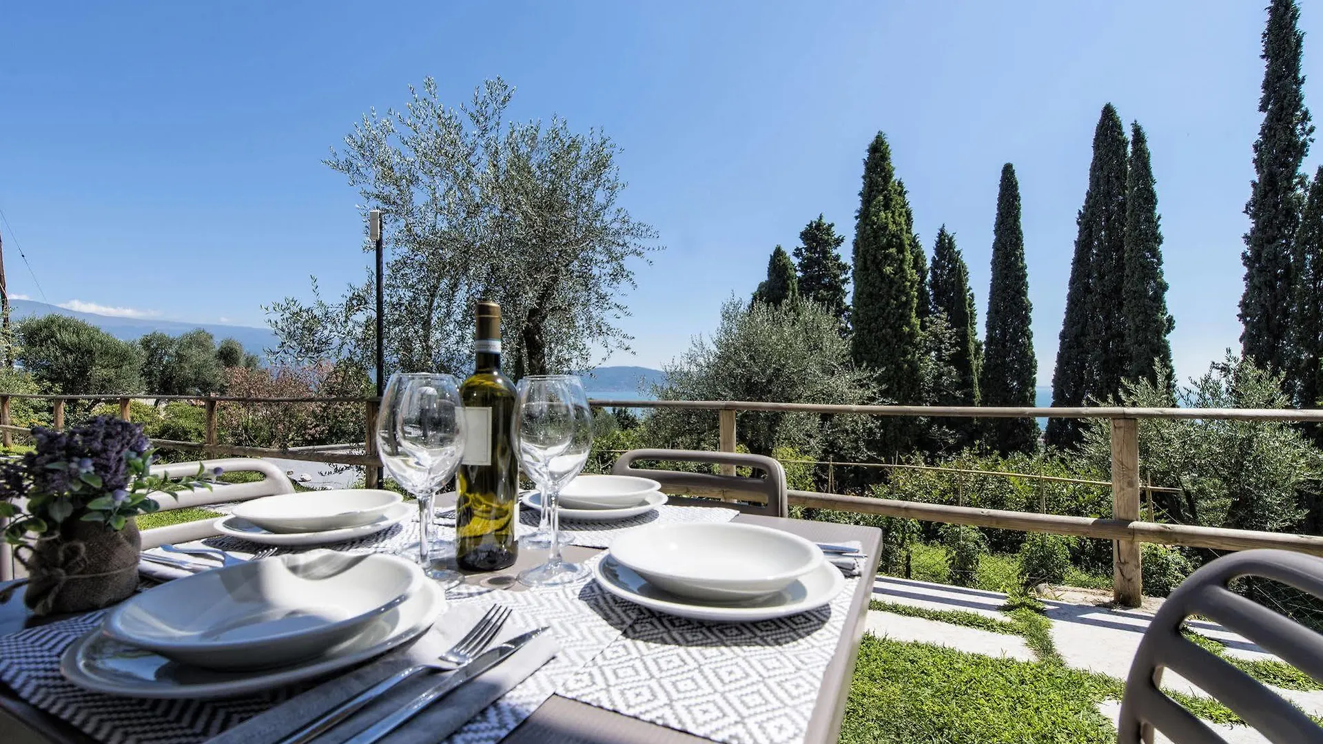 Aparthotel La Chioma Di Berenice Garda Residence Toscolano Maderno